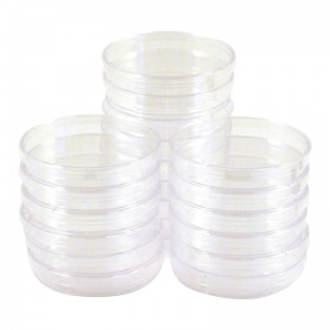Triple Vent Petri Dishes (Pack of 20)